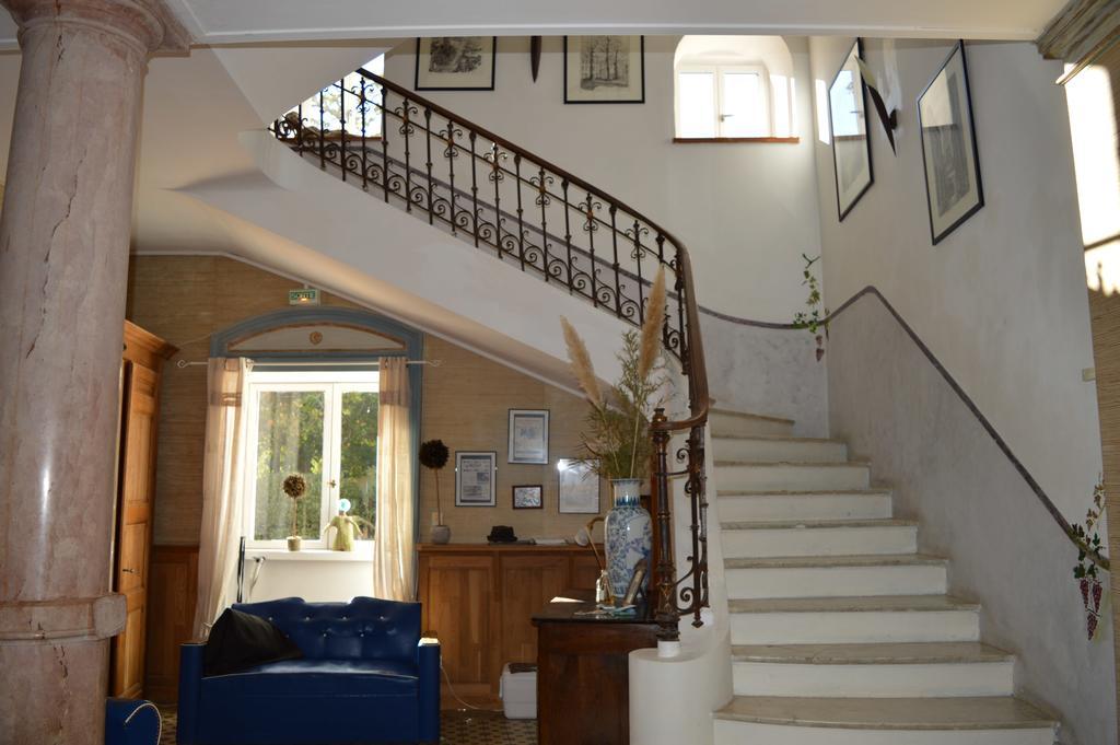 Chateau La Roque Margaux Hotel Servian ภายนอก รูปภาพ