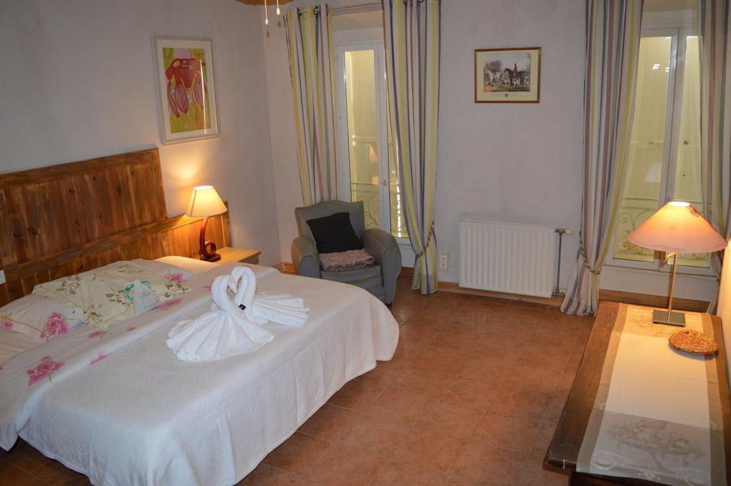 Chateau La Roque Margaux Hotel Servian ภายนอก รูปภาพ
